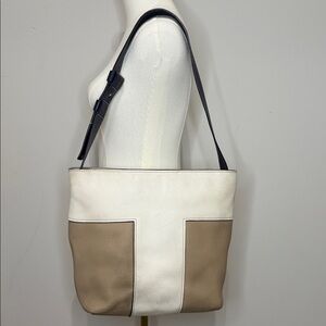 Tory Burch Pebbled Leather Tote – Neutral Colorblock – Shoulder Bag
